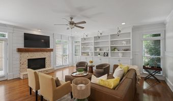 7989 Magnolia Sq, Atlanta, GA 30350