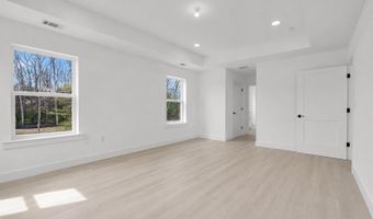 1 Southern Blvd, Bayville, NJ 08721