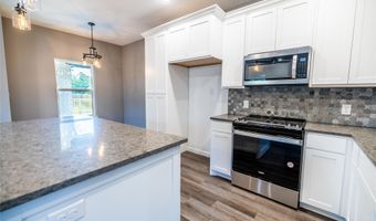207 S James St, Alvarado, TX 76009