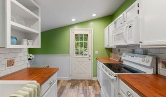 103 Cedar Dr, Andover, NJ 07860