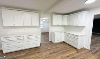 6 Windsor Cir, Anniston, AL 36207