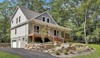 305 Mountainside Dr, Alloway, NJ 07422