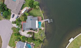 769 KINGSTON Ct, Apollo Beach, FL 33572