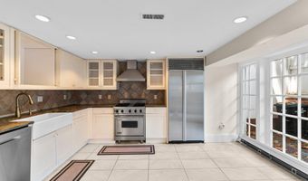 3341 DENT Pl NW, Washington, DC 20007