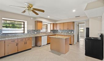 22 HILLCREST Dr, Babson Park, FL 33827