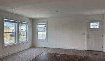 1 Corral Ln #38, Ashland, OR 97520