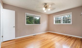 313 Christopher Dr, Athens, AL 35611