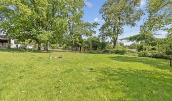 1972 Melody Ln, Arnold, MO 63010