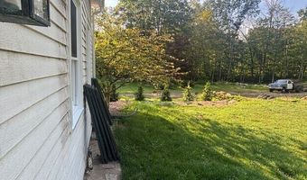 184 Phoenixville Rd, Chaplin, CT 06235