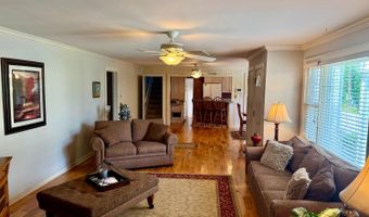 505 Edgewood Dr, Batesville, IN 47006