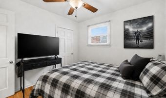 639 N Kaspar Ave, Arlington Heights, IL 60004