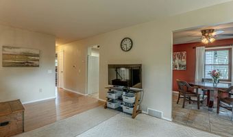 1105 DROSTER Rd, Madison, WI 53716