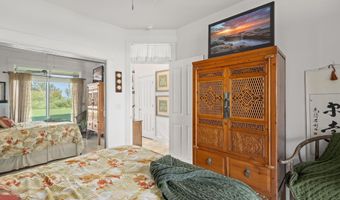 654 Kaupakalua Rd, Haiku, HI 96708