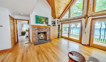19 Glenview Ln, Belfast, ME 04915
