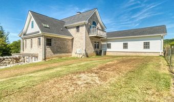 216 Old Wolf Hill Rd, Bethpage, TN 37022