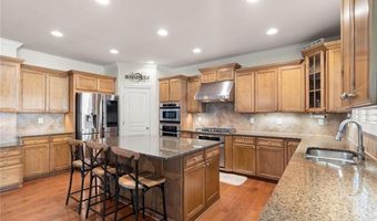 11240 Avery Cove Ct, Alpharetta, GA 30022