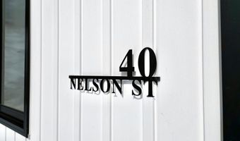 40 Nelson St, Bangor, ME 04401