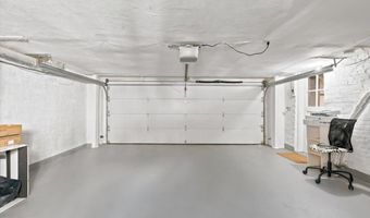 2800 S ARLINGTON RIDGE Rd, Arlington, VA 22202