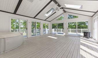 70 Mahoney Rd, Colchester, CT 06415