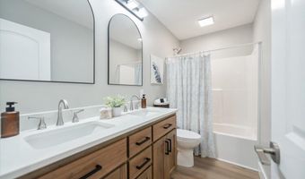 2097 Tripleton Pike Rd, Bedford, IN 47421