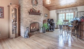 1 Carol Dr, Adams, NY 13605