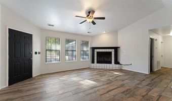 15 Dunbarton Cir, Bella Vista, AR 72715