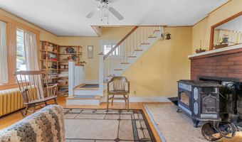 103 Green St, Augusta, ME 04330