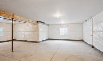 905 W Trace Dr, Polk City, IA 50226