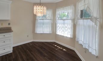 2 Morning Glory Ln, Whiting, NJ 08759
