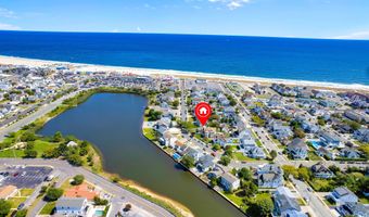 110 Trenton Ave, Point Pleasant Beach, NJ 08742