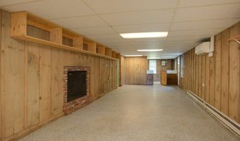 68 Old Harvard Rd, Bolton, MA 01740