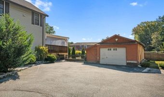 18 Ellice St, Bayonne, NJ 07035