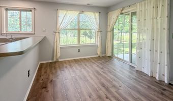 2820 Barclay Way, Ann Arbor, MI 48105