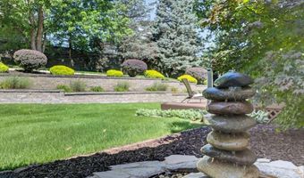 315 Claymont Cove Ct, Ballwin, MO 63011