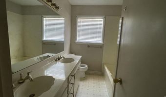 1710 Hidden Valley Dr, Benton, AR 72019