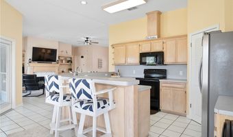1025 Pompano Dr, Aransas Pass, TX 78336