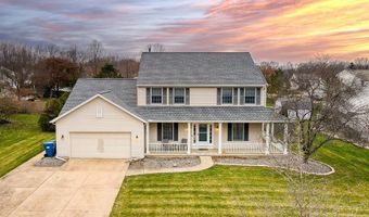 915 Red Tailed Ln, Amherst, OH 44001