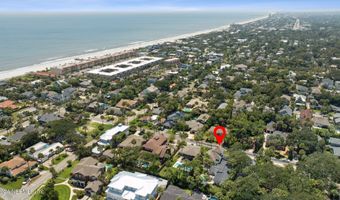 335 11TH St, Atlantic Beach, FL 32233