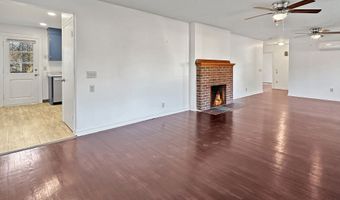 5 Chappell St, Chaplin, CT 06235