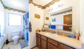450 POHAKULANI St, Hilo, HI 96720