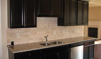 4955 Ducote Trl, Alpharetta, GA 30004