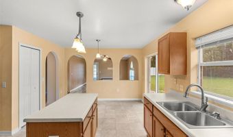 314 PINE SHADOW Ln, Auburndale, FL 33823