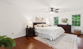 4606 HOLBORN Ave, Annandale, VA 22003