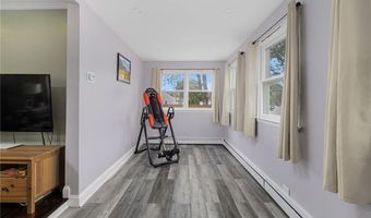 100 Pine Grove St, East Providence, RI 02916