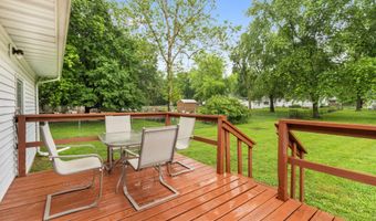 668 W Springfield St, Aurora, MO 65605