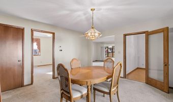 118 Main St, Arlington, WI 53911