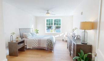 1 Longview Dr 103, Atkinson, NH 03811
