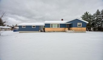 98 South Dr, Babbitt, MN 55706