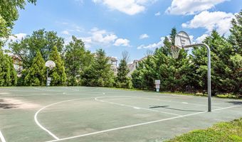 21784 JARVIS Sq, Ashburn, VA 20147