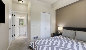 13925 SW MERIDIAN St 202, Beaverton, OR 97005